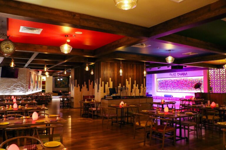 176 desi dhaba burdubai 768x512